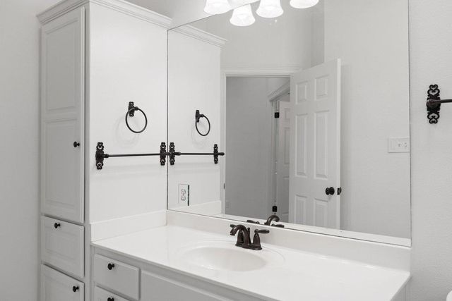 1613 CHURCHWOOD CV, Austin, TX 78746
