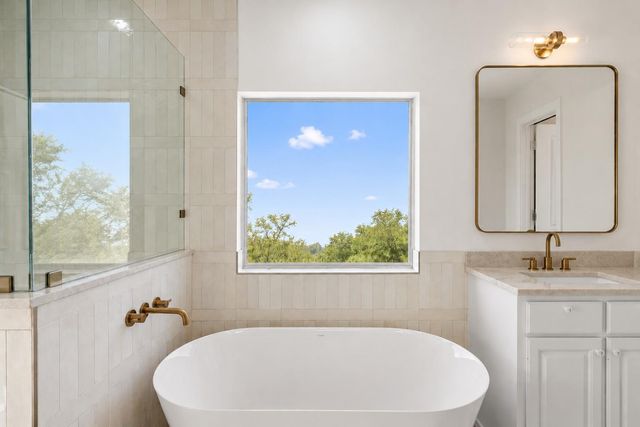 1613 CHURCHWOOD CV, Austin, TX 78746
