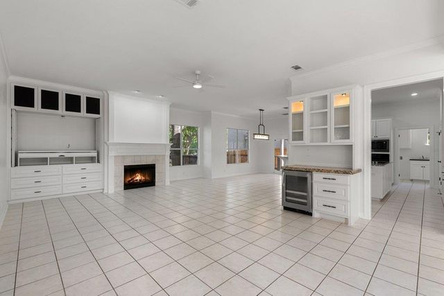 1613 CHURCHWOOD CV, Austin, TX 78746