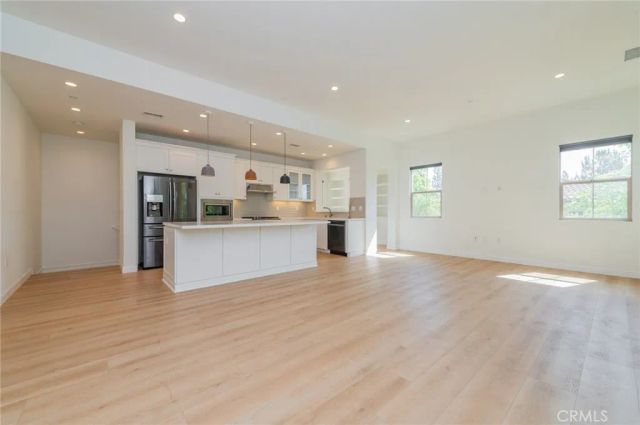 119 Damsel, Irvine, CA 92620