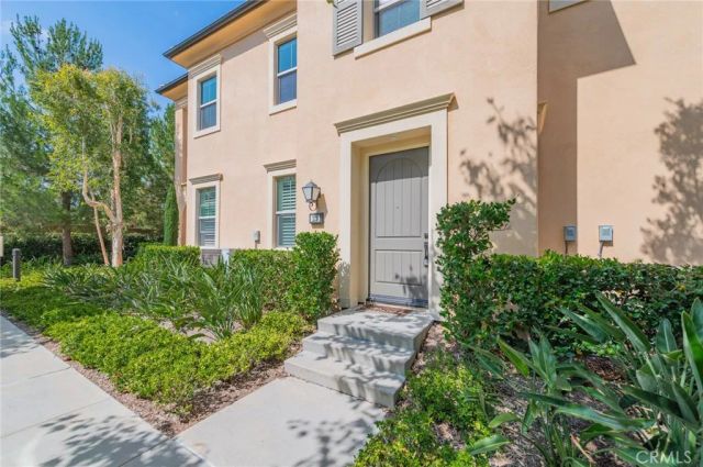 119 Damsel, Irvine, CA 92620
