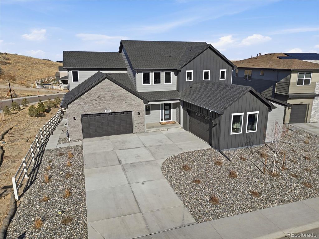 5910 Riesberg Lane, Castle Rock, CO 80104
