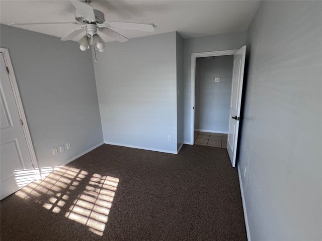 818 Fairlawn Drive, Duncanville, TX 75116