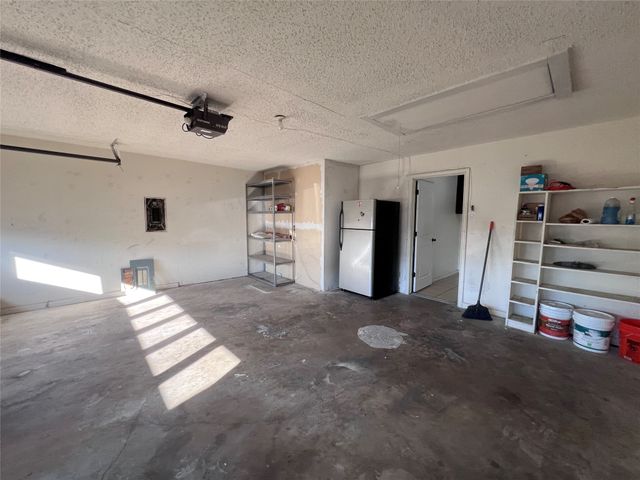 818 Fairlawn Drive, Duncanville, TX 75116