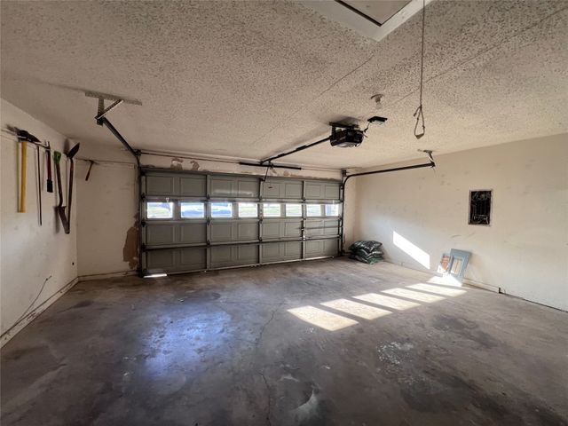 818 Fairlawn Drive, Duncanville, TX 75116