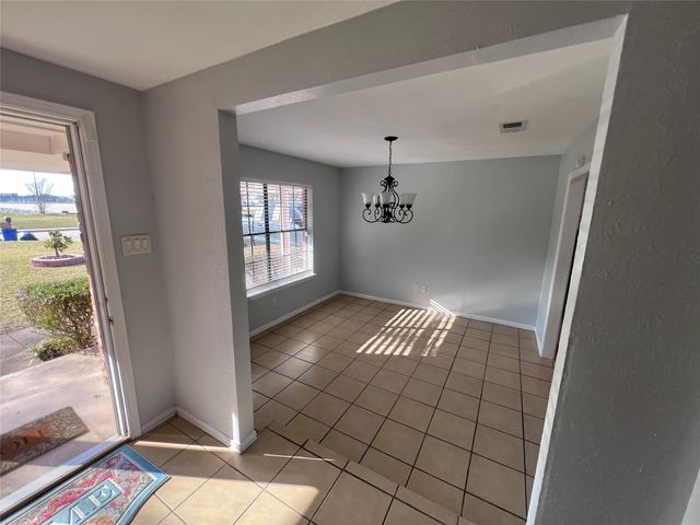 818 Fairlawn Drive, Duncanville, TX 75116