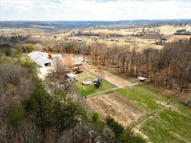 227 Callihan Road, East Bernstadt, KY 40729