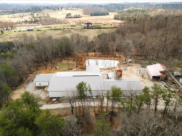 227 Callihan Road, East Bernstadt, KY 40729