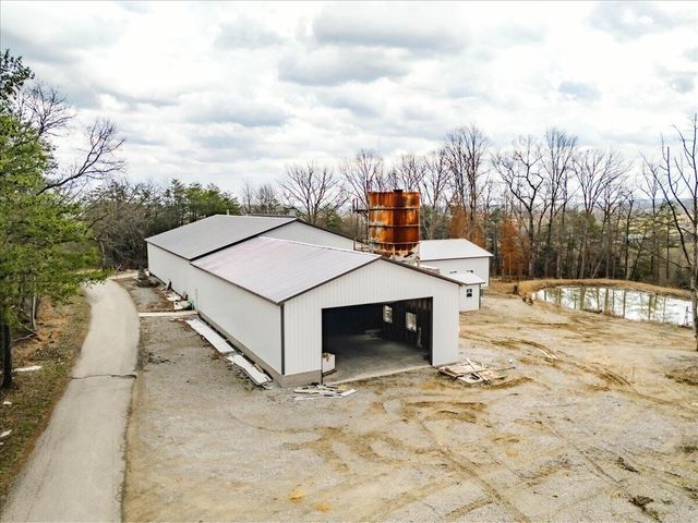 227 Callihan Road, East Bernstadt, KY 40729