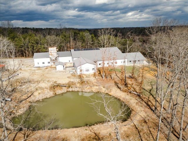 227 Callihan Road, East Bernstadt, KY 40729