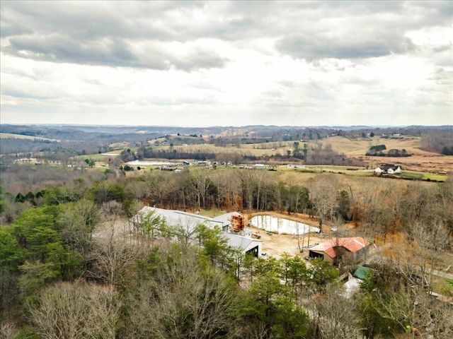 227 Callihan Road, East Bernstadt, KY 40729