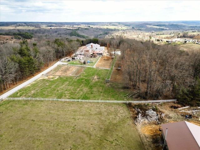 227 Callihan Road, East Bernstadt, KY 40729