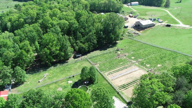 227 Callihan Road, East Bernstadt, KY 40729