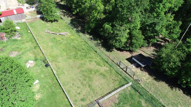227 Callihan Road, East Bernstadt, KY 40729
