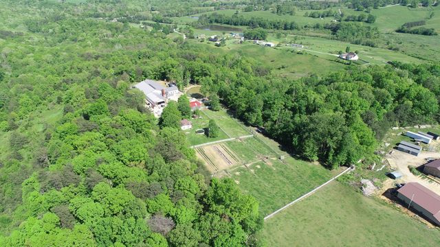 227 Callihan Road, East Bernstadt, KY 40729