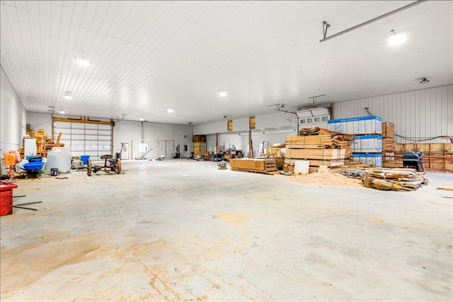 227 Callihan Road, East Bernstadt, KY 40729