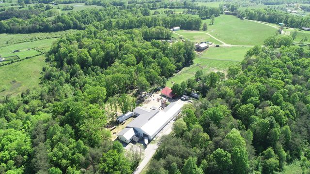 227 Callihan Road, East Bernstadt, KY 40729