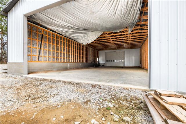 227 Callihan Road, East Bernstadt, KY 40729