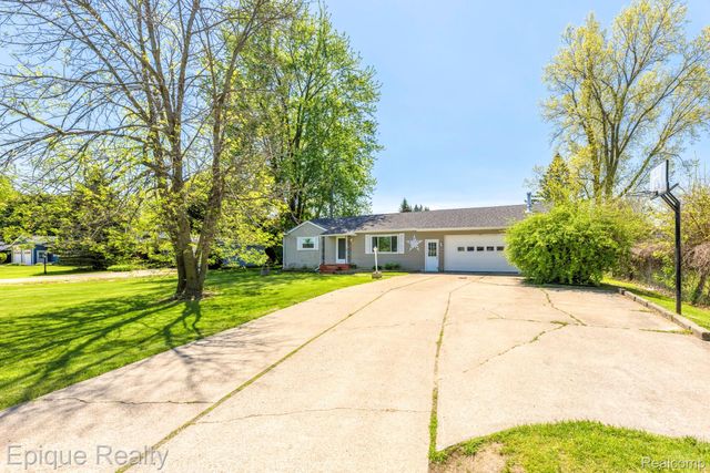 11110 Davison Road, Davison Township, MI 48423