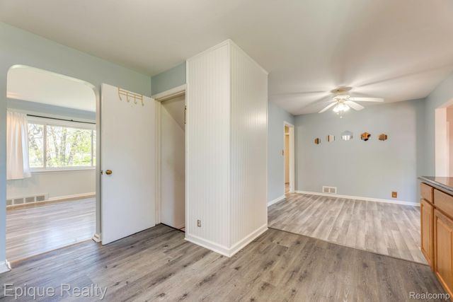 11110 Davison Road, Davison Township, MI 48423