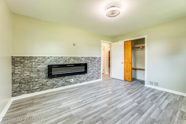 11110 Davison Road, Davison Township, MI 48423