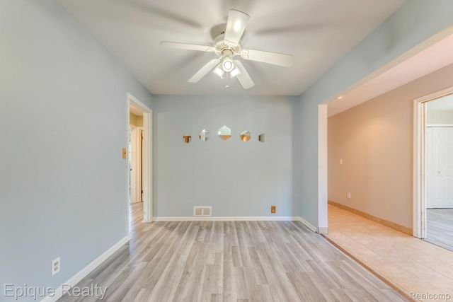 11110 Davison Road, Davison Township, MI 48423