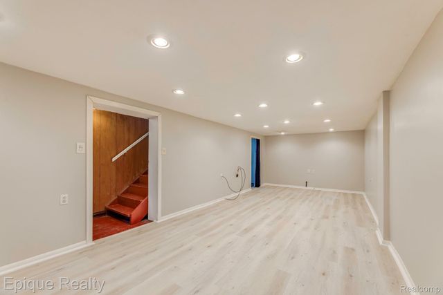 11110 Davison Road, Davison Township, MI 48423
