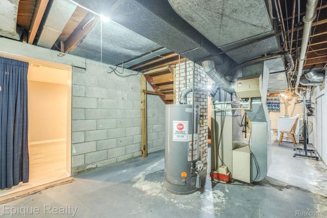 11110 Davison Road, Davison Township, MI 48423