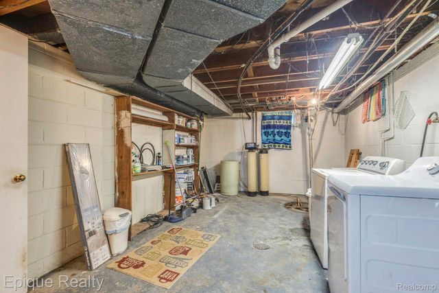 11110 Davison Road, Davison Township, MI 48423