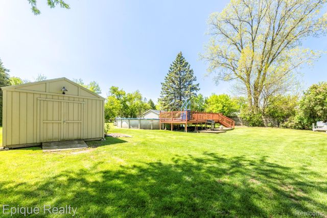 11110 Davison Road, Davison Township, MI 48423