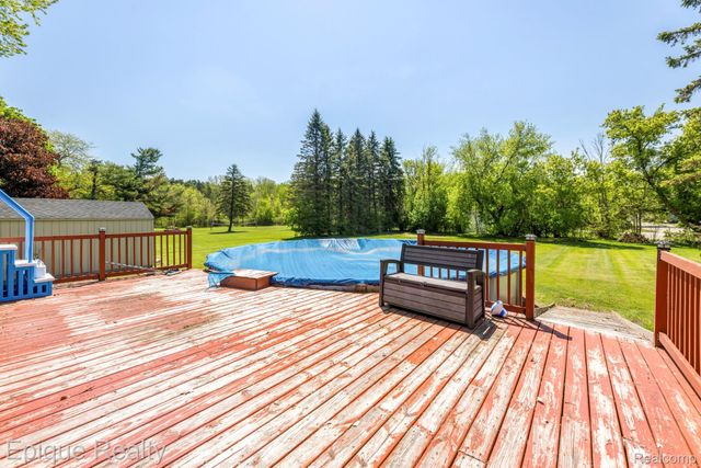 11110 Davison Road, Davison Township, MI 48423