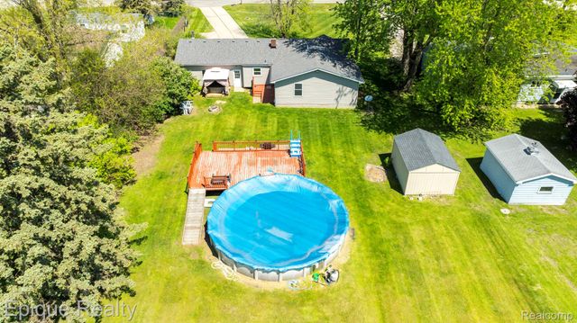 11110 Davison Road, Davison Township, MI 48423