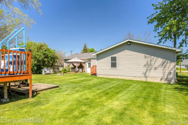 11110 Davison Road, Davison Township, MI 48423