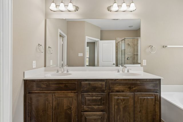 15424 Bluffdale Drive, Fort Worth, TX 76262