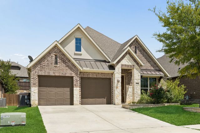 15424 Bluffdale Drive, Fort Worth, TX 76262