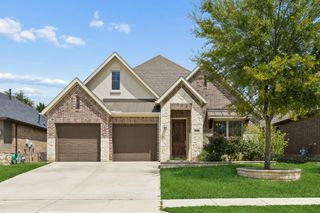 15424 Bluffdale Drive, Fort Worth, TX 76262