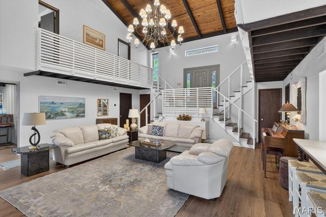3661 S Lakeshore Drive, Byrnes Mill, MO 63051