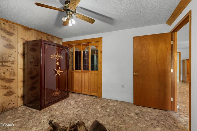 670 Bulls Gap St Clair Road, Bulls Gap, TN 37711