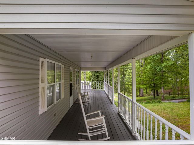 670 Bulls Gap St Clair Road, Bulls Gap, TN 37711