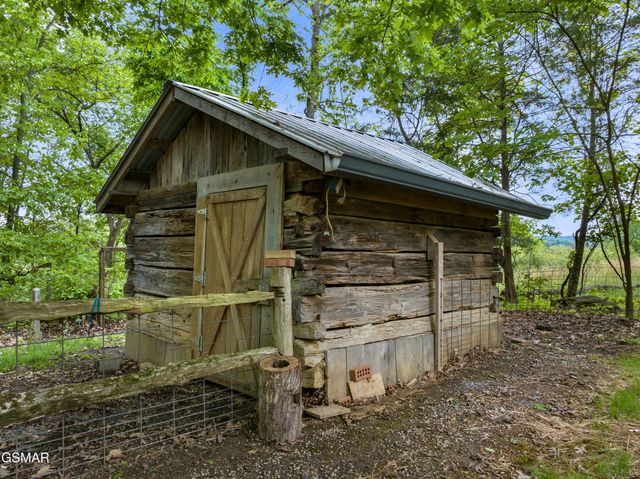 670 Bulls Gap St Clair Road, Bulls Gap, TN 37711