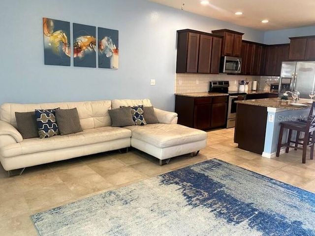 8618 PALMER PARK CIRCLE, Sarasota, FL 34238