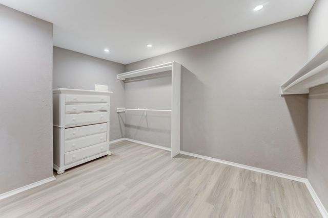 81 Oak Grove Lane, Conroe, TX 77304