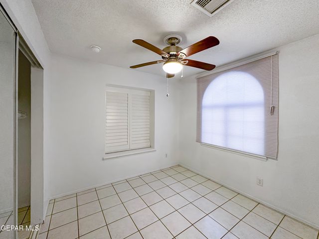 1273 SOUTHWESTERN Drive, El Paso, TX 79912