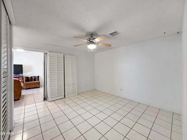 1273 SOUTHWESTERN Drive, El Paso, TX 79912