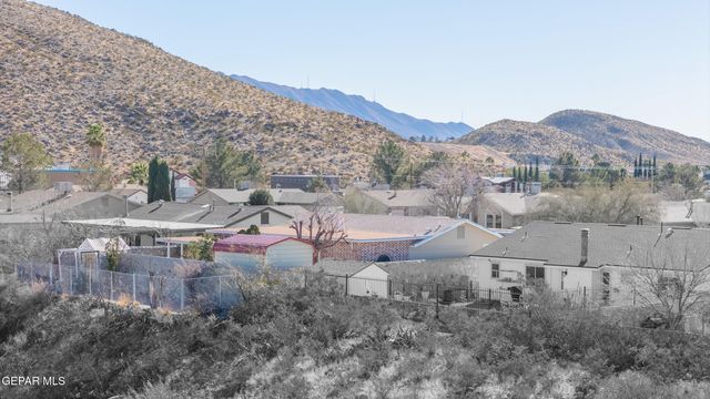 1273 SOUTHWESTERN Drive, El Paso, TX 79912