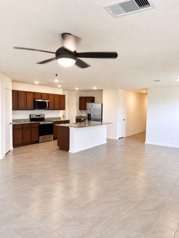 1710 Vista Luna Drive, Texas City, TX 77591