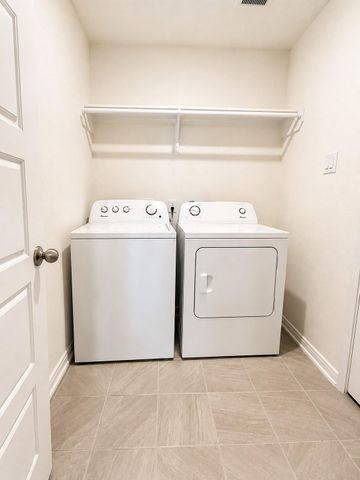1710 Vista Luna Drive, Texas City, TX 77591