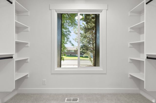 8657 S 910 E, Sandy, UT 84094