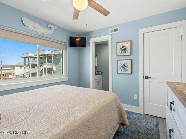 201 Carolina Beach Avenue S 207, Carolina Beach, NC 28428