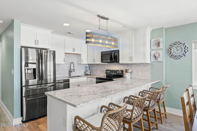 201 Carolina Beach Avenue S 207, Carolina Beach, NC 28428